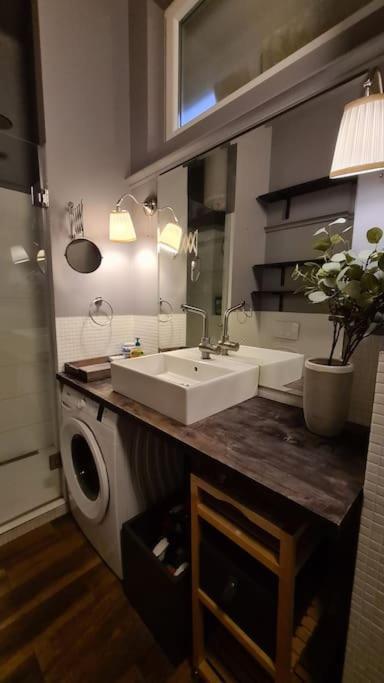 Your Royal 2 Bedroom City Center Stay Belgrado Exterior foto
